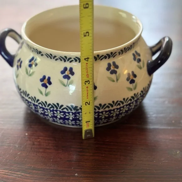 Polish Pottery Server Bowl with handles - Picture 2 of 4
